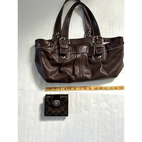 Coach Brown Leather Soho Tote Shoulder Bag and Bifold Signature Wallet Set - Picture 6 of 16